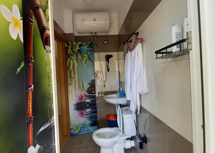 Perfect Location شقة