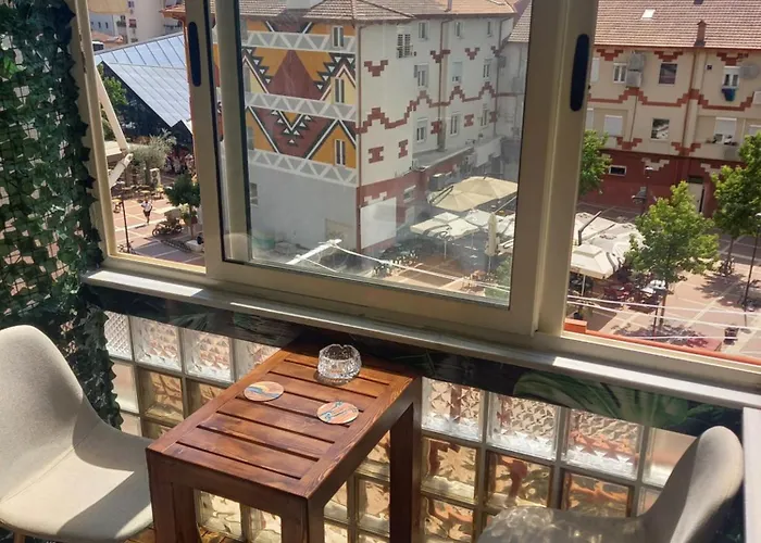 Perfect Location 公寓 *